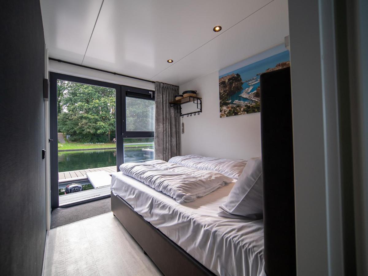 Houseboats Mookerplas Met Dakterras Middelaar المظهر الخارجي الصورة
