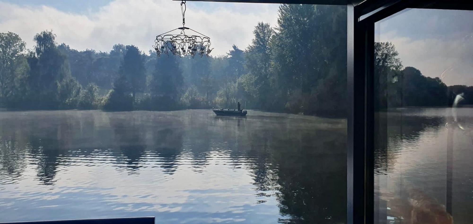 Houseboats Mookerplas Met Dakterras Middelaar المظهر الخارجي الصورة
