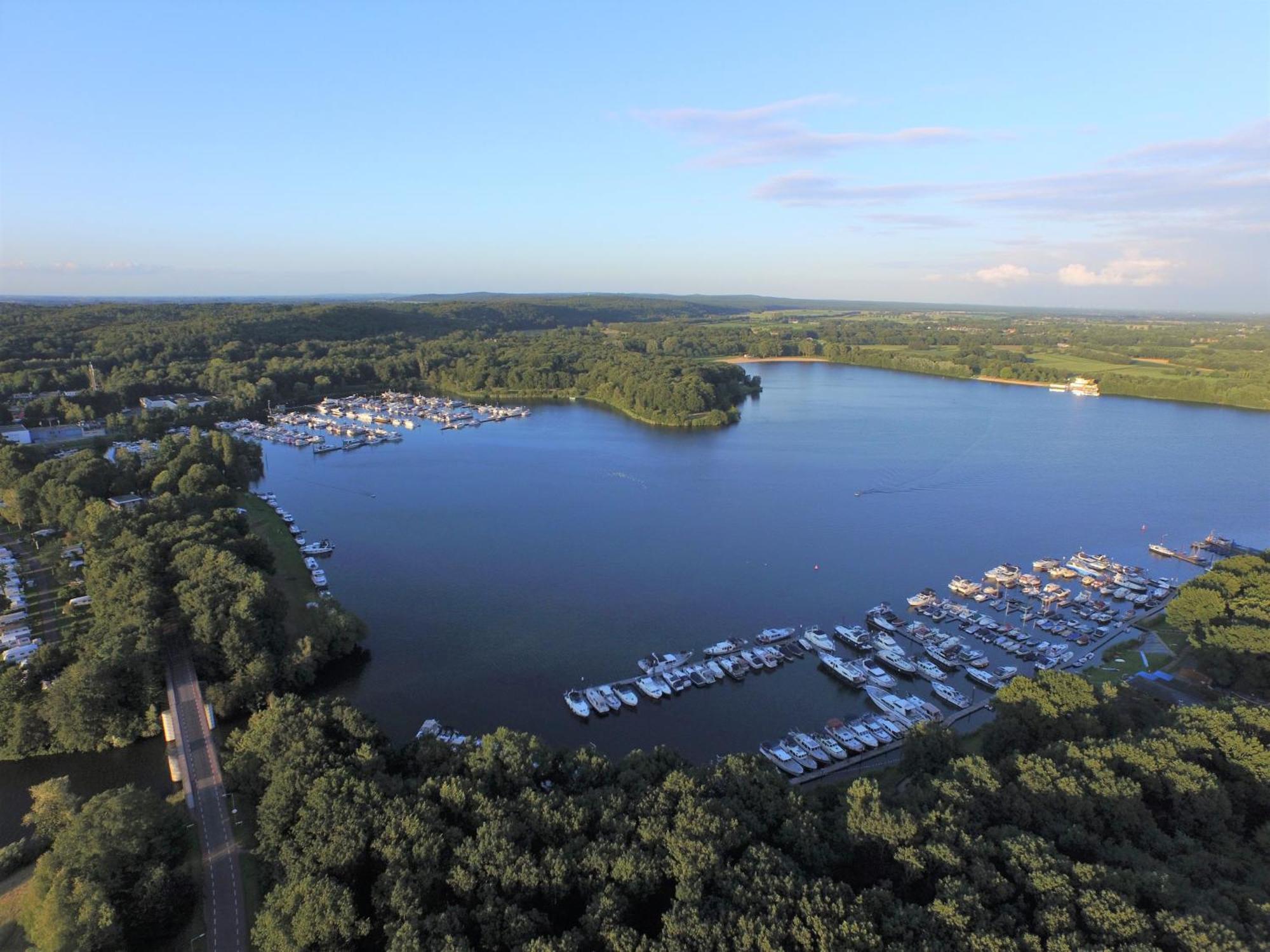 Houseboats Mookerplas Met Dakterras Middelaar المظهر الخارجي الصورة